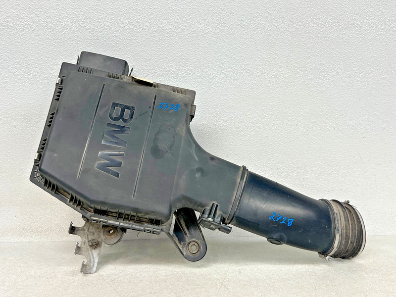 ⭐2011-2013 BMW 135I E82 ENGINE AIR INTAKE FILTER CLEANER BOX ASSY OEM LOT2728