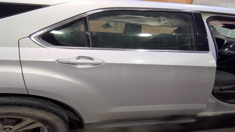 Passenger Rear Side Door Without Privacy Tint Glass Fits 12-17 EQUINOX 3572268