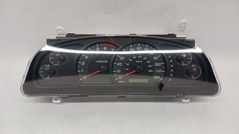 05-'06 TOYOTA TUNDRA Speedometer 8 cylinder w/tachometer 114k miles OEM