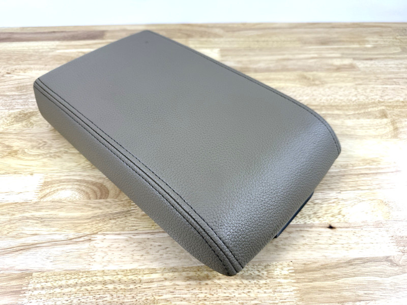 2006-2010 Ford Explorer Center Console Armrest Lid Medium Camel Leather OEM