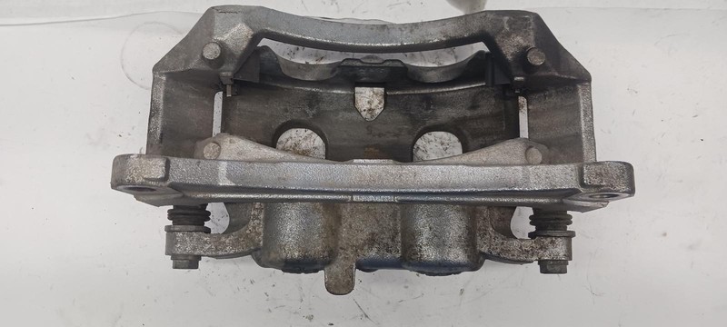 20-'23 CHEVROLET SILVERADO 2500 Right passenger REAR Caliper OEM