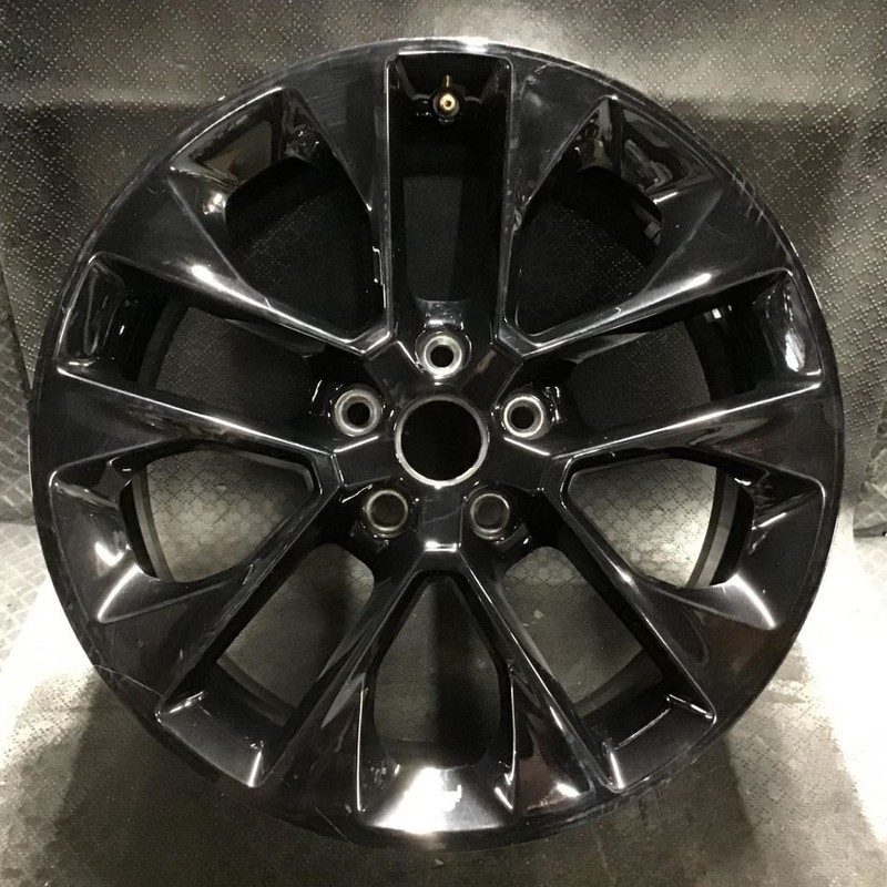 Wheel 20x8 5 V Spoke Painted Fits 20-23 WRANGLER 73586