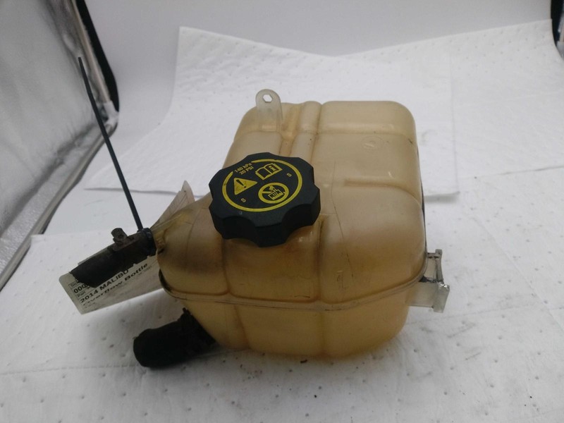 Used Engine Coolant Reservoir fits: 2014 Chevrolet MalibuGrade B