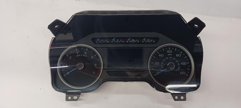 16 FORD F150 XLT Speedometer cluster 87k miles OEM 1 Year Warranty!