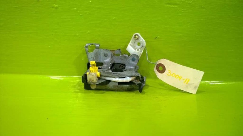 02-13 E350SD PASSENGER RIGHT FRONT DOOR LOCK LATCH 3004-11