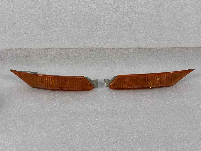 2004-2008 Mazda RX-8 RX8 Front Side Turn Signal Light Marker Left/Right, E021, O