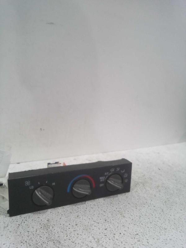 2000 Chevrolet Astro A/C Selector Switch OEM Silver Temp Control 15130959