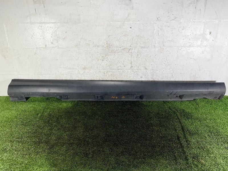 12-18 FORD FOCUS RIGHT RH PASS SIDE LOWER ROCKER SKIRT PANEL MOLDING OEM