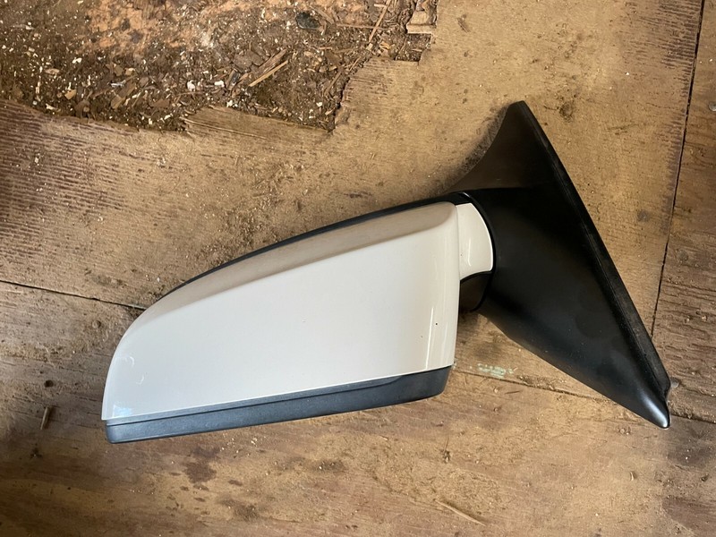 12-15 BMW 650I 640I ALPINA OEM WHITE LH FRONT DOOR MIRROR W/ LDW & CAMERA
