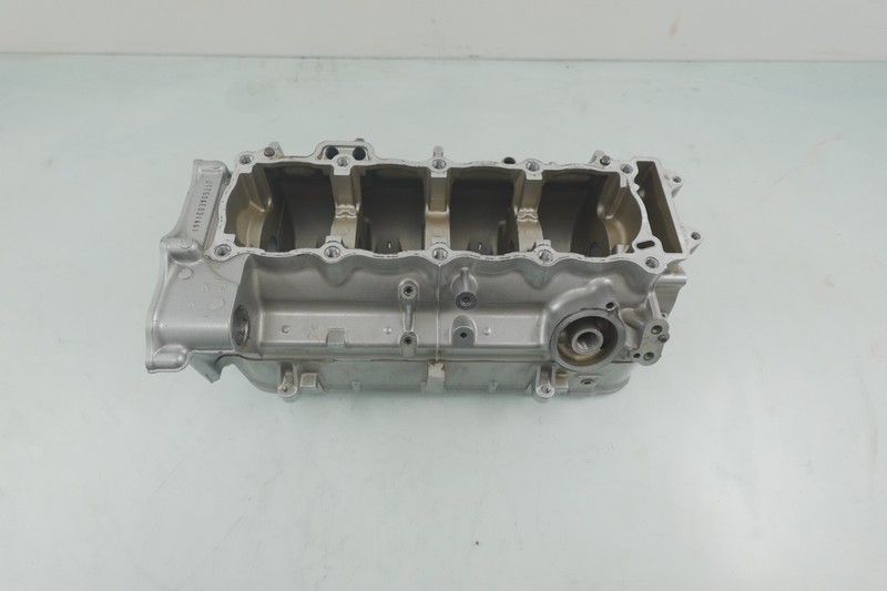 2009-2011 Kawasaki Ultra LX STX-15F OEM Engine Motor Crankcase Set Ass'y