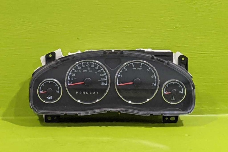 05 UPLANDER SPEEDOMETER CLUSTER MPH 189K MILES OEM 3896-1