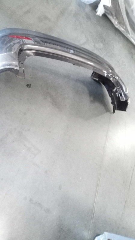 2018 Jeep Compass Grey OEM Bumper Assembly 4DR SUV, 88000 Miles, Warranty
