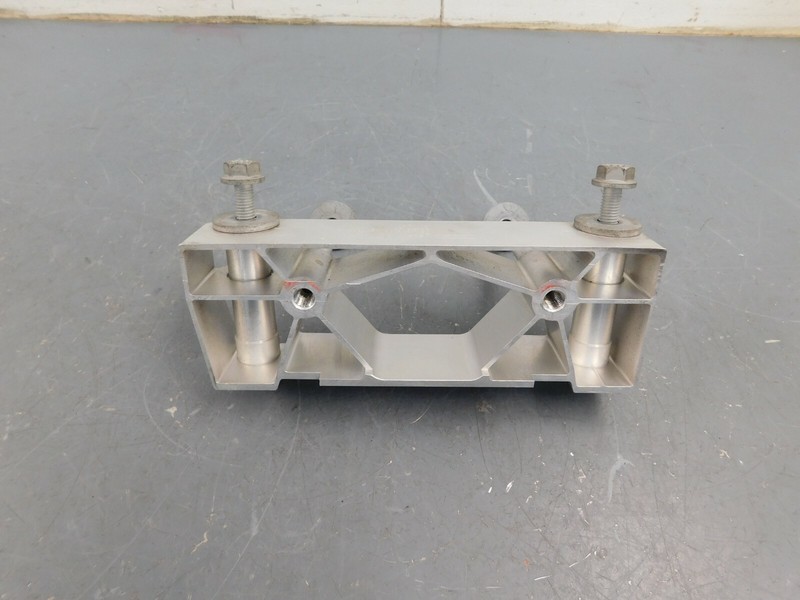 2017 18 20 21 22Audi R8 V10 Rear Frame Support Bracket #3764 X3