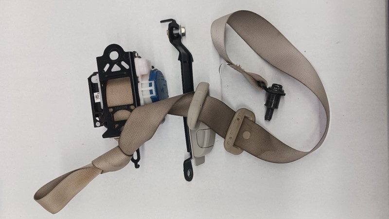 13-'14 SUBARU IMPREZA Front Seat Belt passenger retractor 2.0L OEM 6 Month Wnty