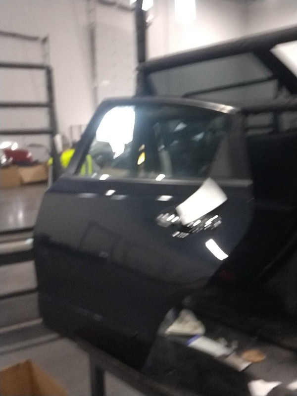 2018 Nissan Altima Left Rear Door Black OEM 480730 99K Miles