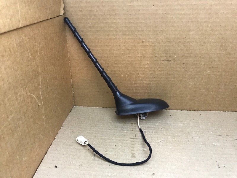 2015-2017 Dodge Journey Rear Roof Radio Antenna OEM P05064793AB 05064793AB