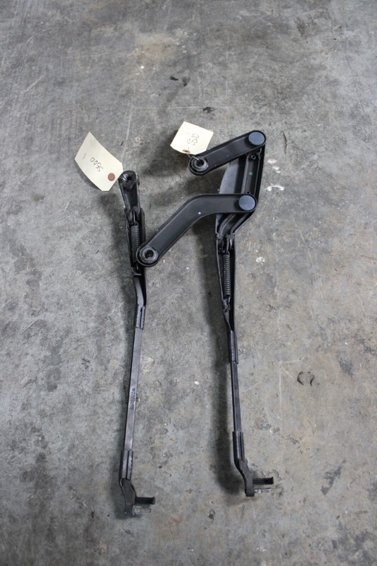 2001-2006 MERCEDES S500 W220 FRONT WINDSHIELD WIPER ARM DUALOEM