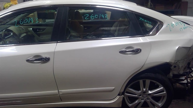 Driver Rear Side Door Electric Sedan Fits 13-18 ALTIMA 1790662