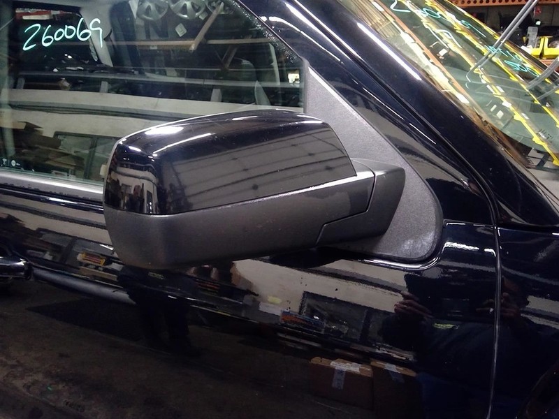 Passenger Side View Mirror Classic Style Fits 14-19 SIERRA 1500 PICKUP 1757648