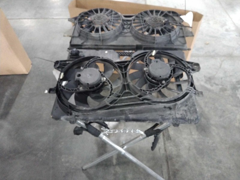 2011 Ford Escape Engine Cooling Fan Motor Blue OEM CRACK IN HOUSING 188K
