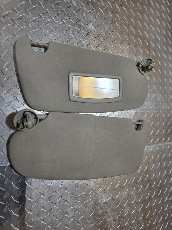 02 03 04 05 Dodge Ram LH RH Quad Cab (4 Dr) Visors Oem Tested