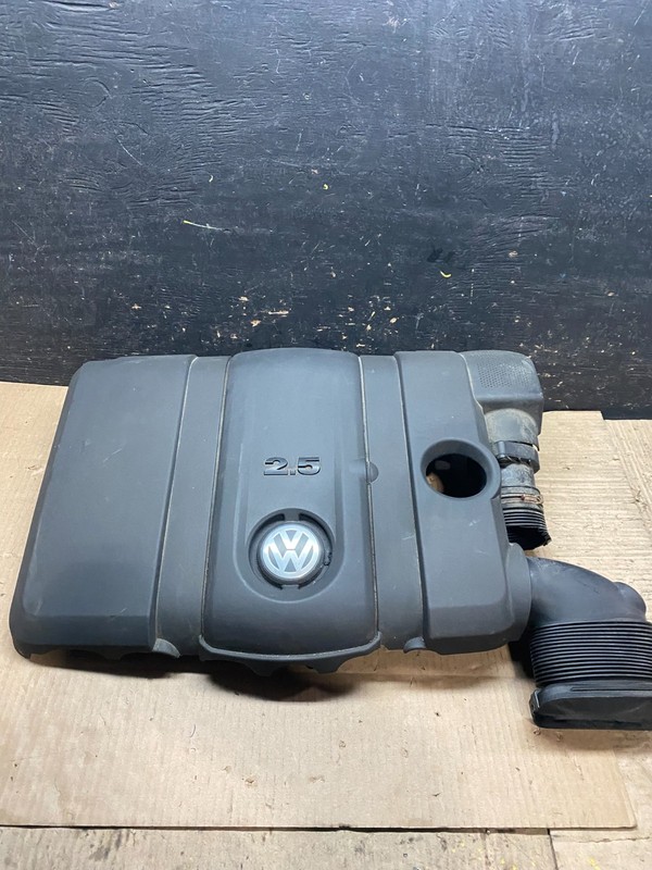 2005 - 2008 Volkswagen Jetta Beetle 2.5L Passat Engine Cover 07k129601j w5771 DG