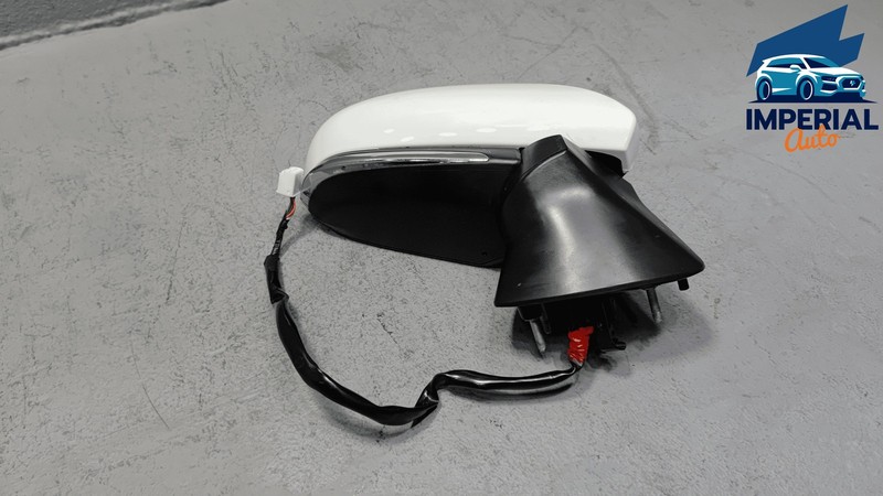 2018-24 TOYOTA CAMRY PASSENGER DOOR REAR VIEW MIRROR W/ BLIND SPOT 089 WHITE OEM
