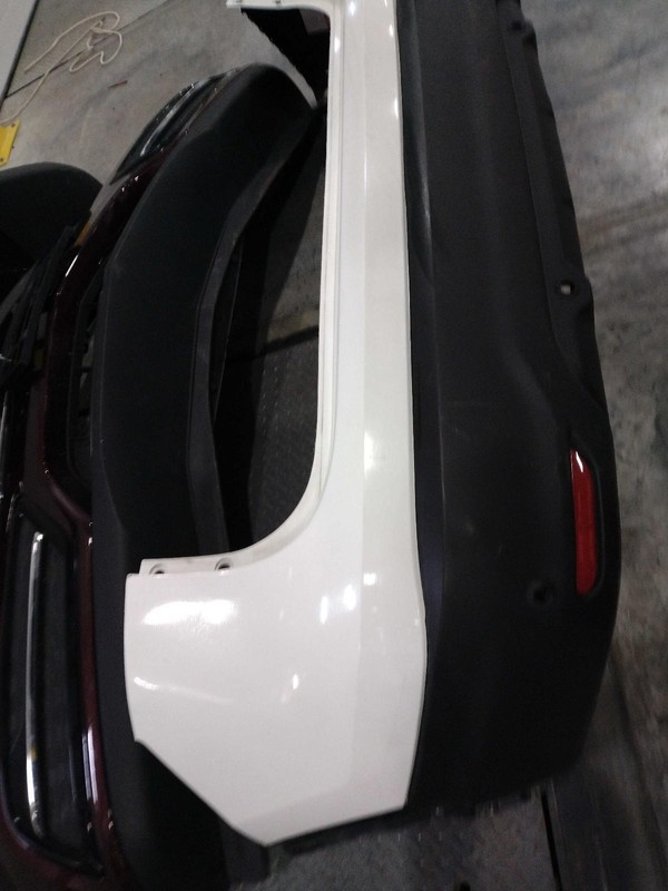 2021 Nissan Rogue Sport White Rear Bumper Assembly OEM 61000 Miles