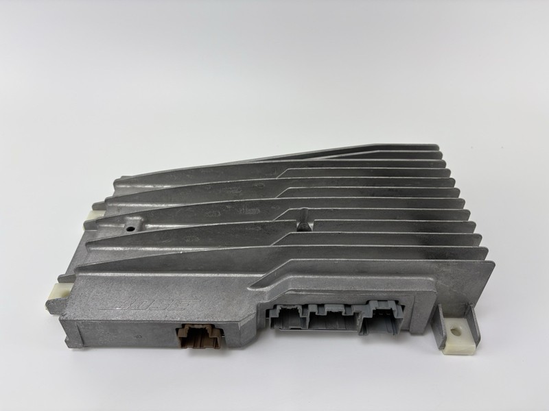 08 - 13 Cadillac CTS Bose Audio Stereo Radio Amplifier AMP OEM 25869048