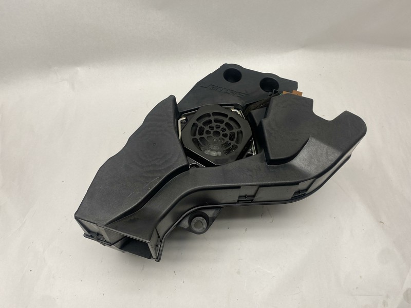 2011-2020 INFINITI QX56 REAR TRUNK AUDIO STEREO SPEAKER SUBWOOFER BOSE OEM