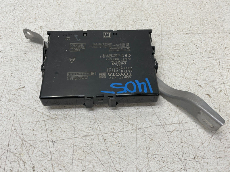 15 16 17 18 Lexus RC350 Keyless Entry Smart Key Control Module 1405 OEM