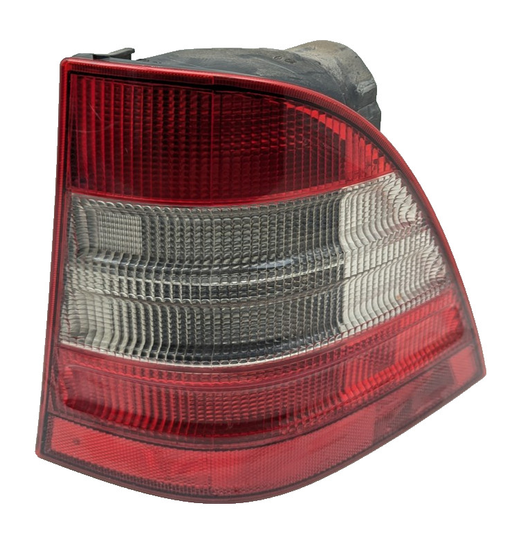 98-05 Mercedes W163 ML350 ML320 Rear Right Passenger Side Tail Light Lamp
