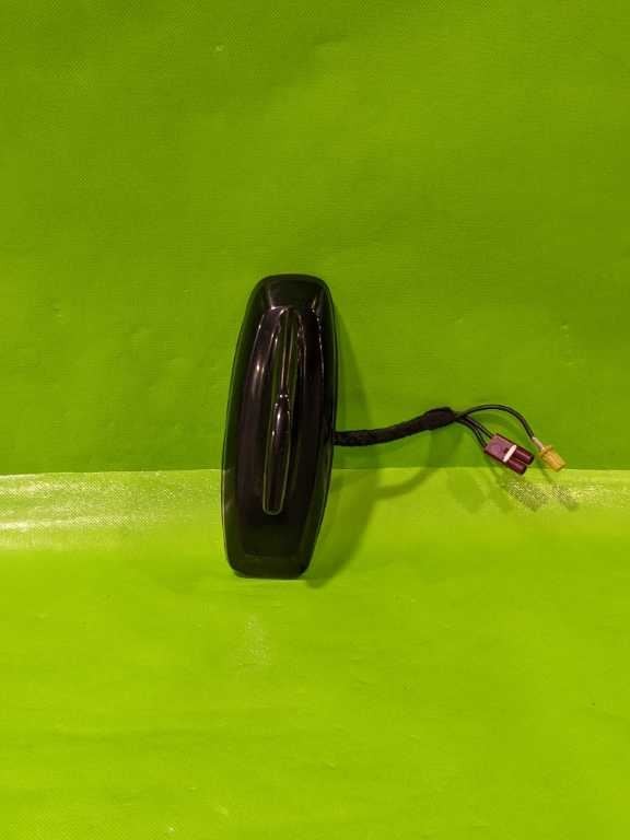 15-20 ESCALADE ROOF RADIO SHARK FIN ANTENNA OEM 4532-76