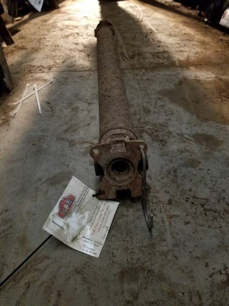 Rear Drive Shaft 5.4L 9.75" Ring Gear 4WD Fits 03-06 EXPEDITION 124021