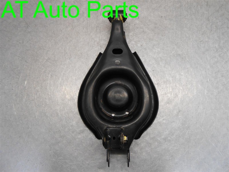 10-15 TERRAIN EQUINOX 1K MILE REAR RIGHT CROSSMEMBER TO KNUCKLE ARM OEM