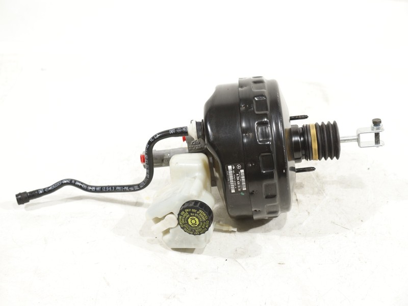 2008-2015 Mercedes C250 E350 W204 C207 Power Brake Vacuum Booster OEM