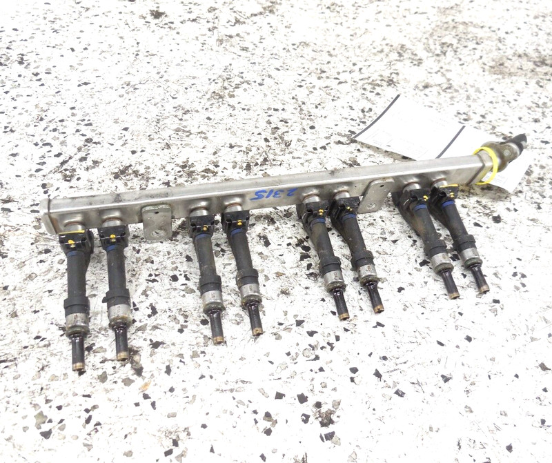 2022 22 Hyundai Venue Fuel Injection Rail W/ Injectors OEM