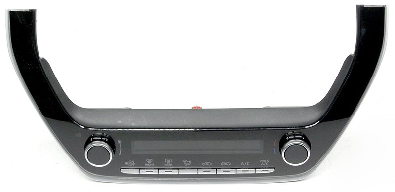 OEM Temperature Control For Toyota Corolla Sedan 55900-02K90-B0