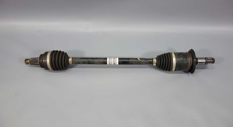 2013-2017 BMW F30 320i F22 M240i xDrive Left Rear Output Half Shaft Axle OE