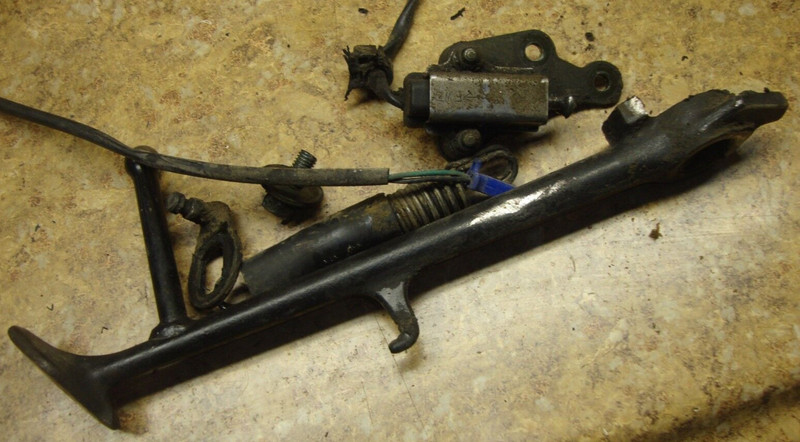 2001 Yamaha FZS1 FZ1 FZ 1 FZS1000 1000 Fazer Side Kick Stand Kickstand Sensor 01