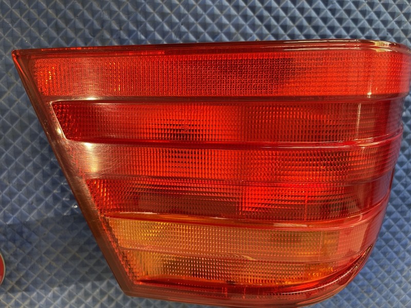 1996-1999 Mercedes Benz W210 Rear Driver Leftt Tail Light Tail Lamp Oem