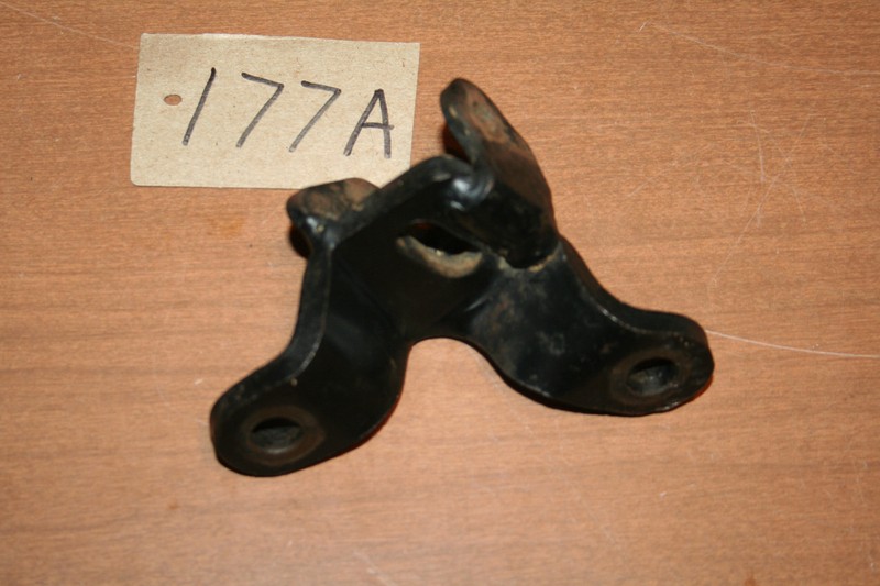 1985 Honda ATC 250SX Foot Peg Step Mounting Bracket Perch 85