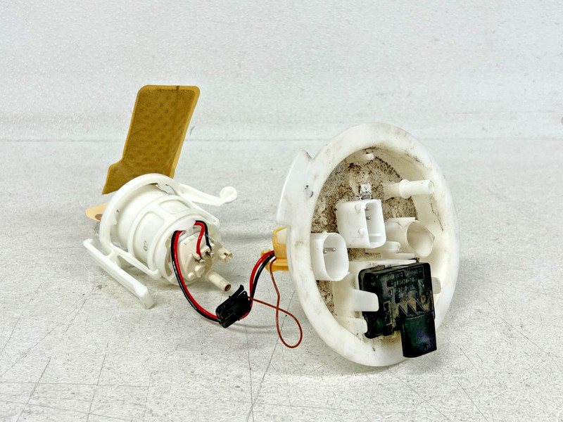 ⭐2009-2015 BMW 7-SERIES FUEL TANK GAS PUMP SENDING UNIT ASSEMBLY OEM LOT2676