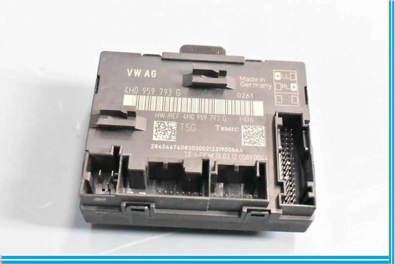 12-18 Audi D4 A8 Quattro A8L Front Left Side Door Control Module 4H0959793G OEM