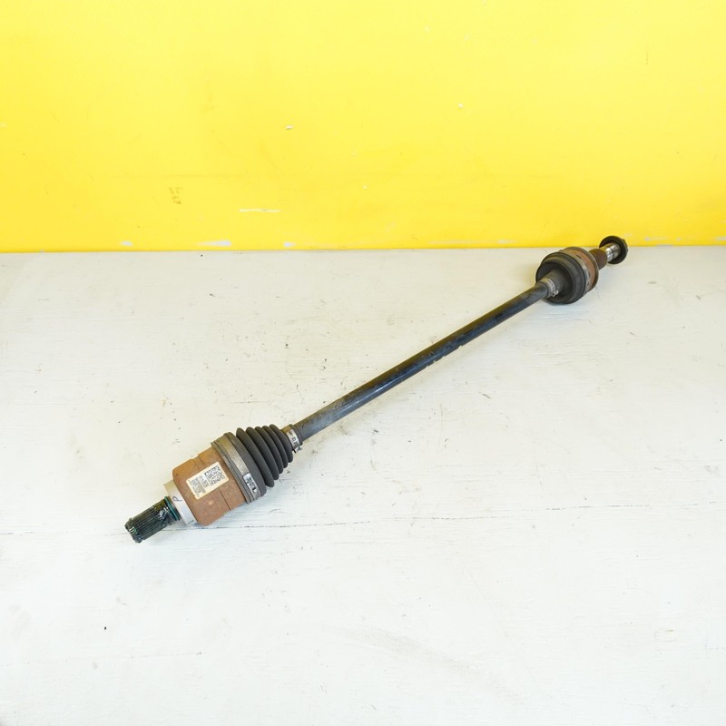 2018-2024 CHEVROLET TRAVERSE REAR RIGHT SIDE AXLE SHAFT HALFSHAFT OEM 85150639
