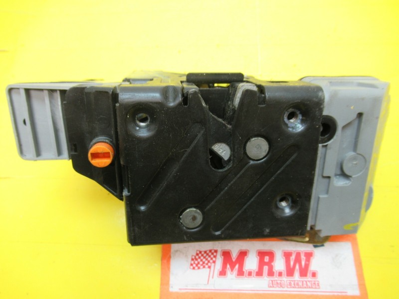 DOOR LATCH LOCK ACTUATOR MOTOR Passenger SIDE REAR CAR BACK for 01-08 VOLVO S60