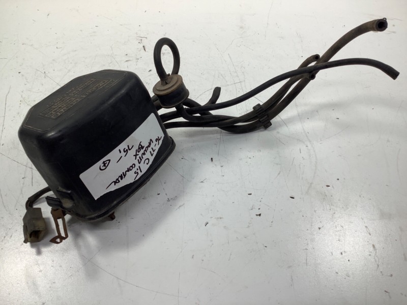 76-77 Honda Civic 1.5L Vacuum Control Box 36020-657-033 OEM