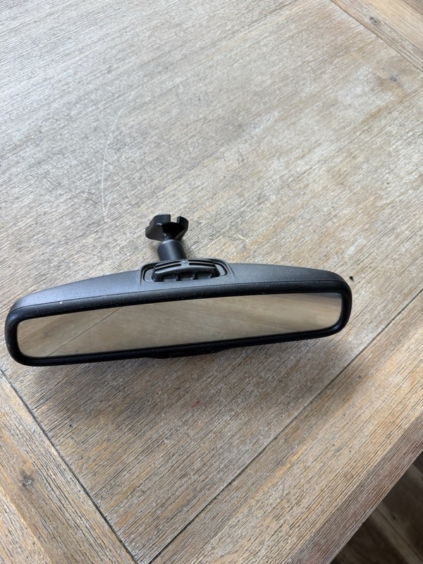 2011 Lincoln MKS Interior Rear View Mirror OEM 8U5A 17E678 KC