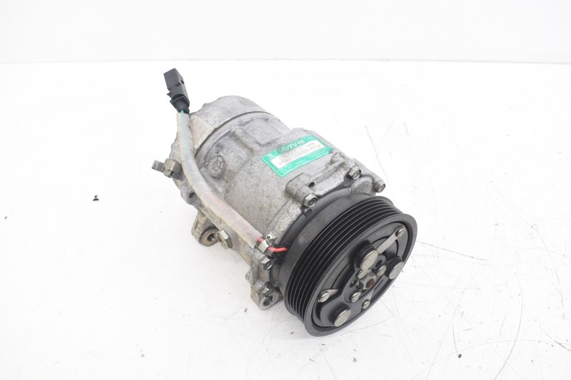 2001 Audi TT 1.8L AC Air Conditioning Compressor With Pulley OEM KW89