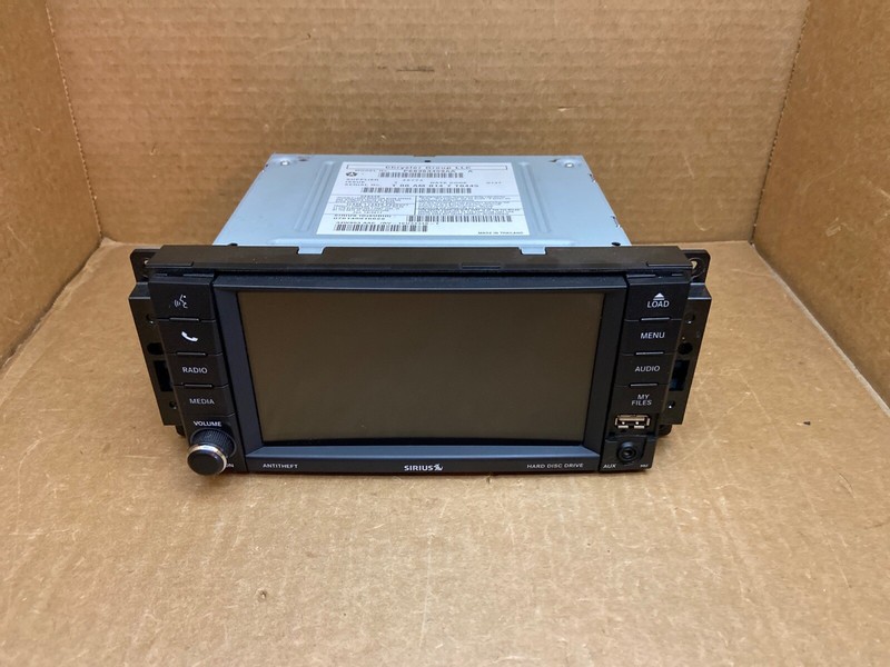 2017 GRAND CARAVAN SIRIUS TOUCHSCREEN CD RADIO PLAYER STEREO P68363459AA
